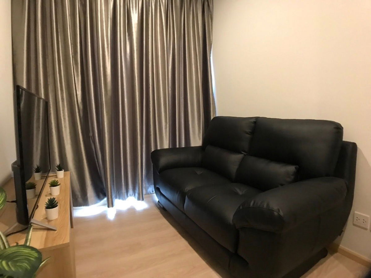 For Rent NOBLE REVOLVE RATCHADA Fully Furnished (Near MRT Thailand Cultural Centre Station)