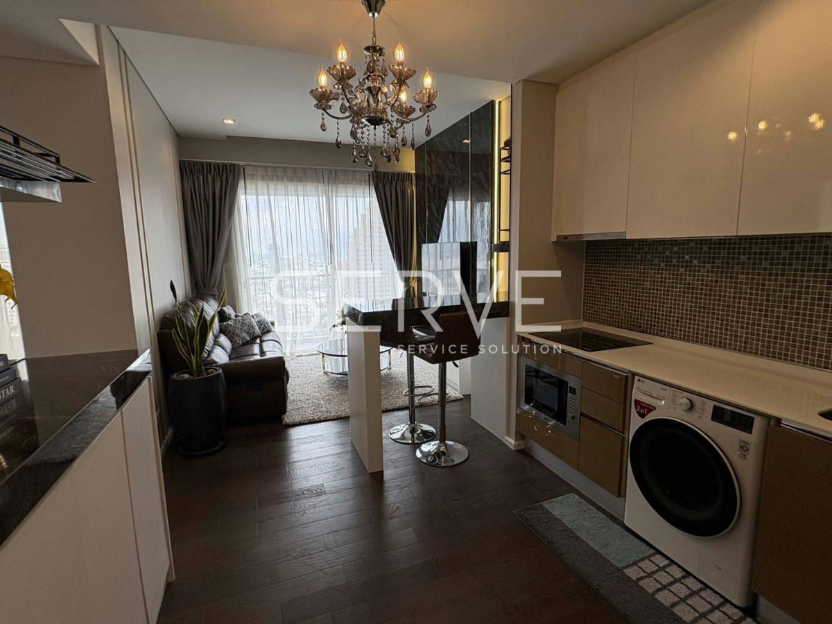 2 Beds  Super High Floor Nice Room Fully furnished Good Location Close to MRT Phahon Yothin 300 m @ The Saint Residences