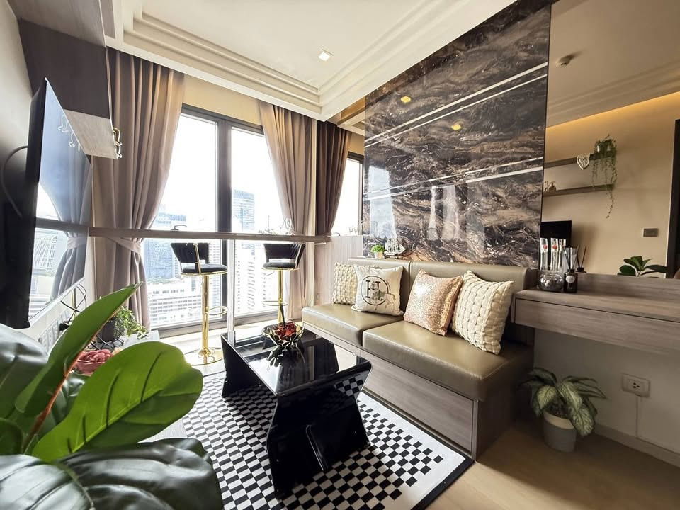 For rent ashton asoke 1 bedroom beatiful decoration with fully furnished