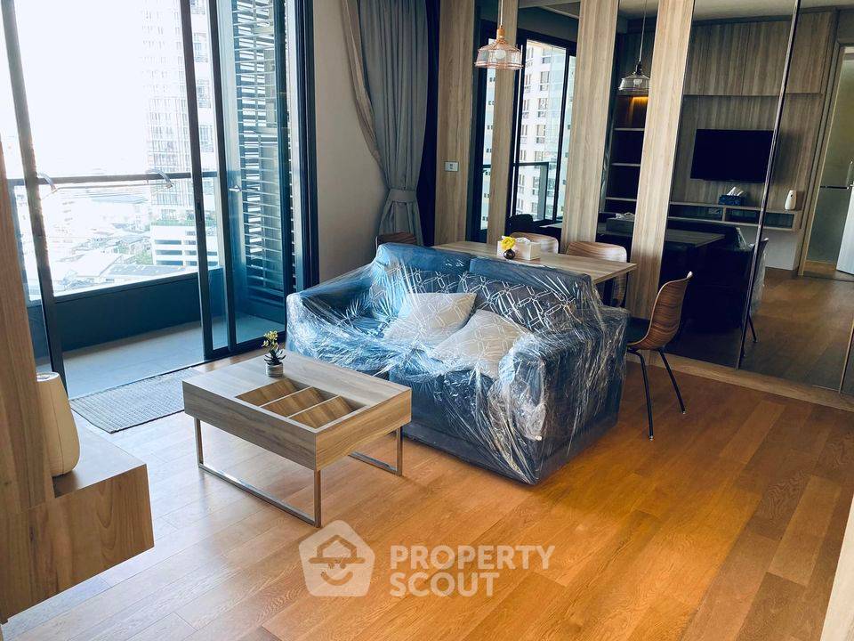 2-BR Condo at The Lumpini 24 near BTS Phrom Phong (ID 994502)
