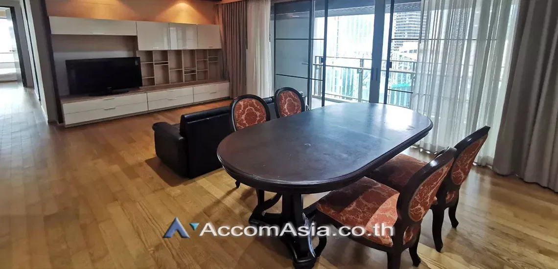 🔼🔽 AccomA 📩 2 BR Condominium @The Madison (AA30377)၊