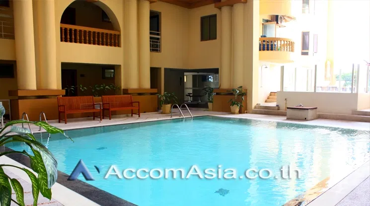 🔼🔽 AccomA 📩  3 BR Condominium @Royal Castle Sukhumvit 39 (1512951)