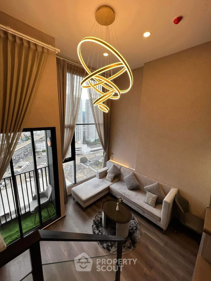 1-BR Condo at Knightsbridge Space Ratchayothin near BTS Ratchayothin (ID 1530849)