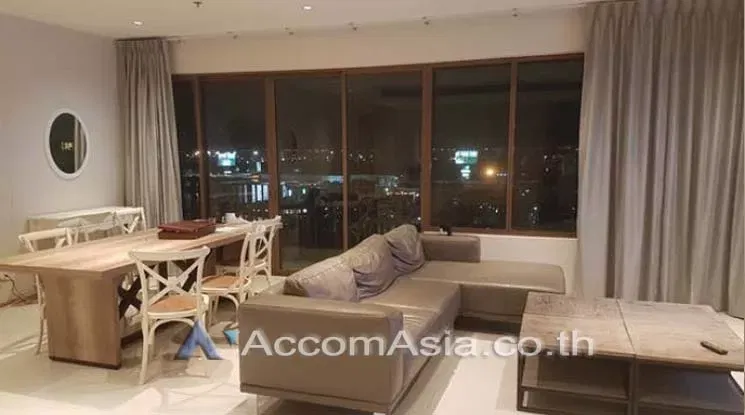 🔼🔽 AccomA 📩  3 BR Condominium @The Emporio Place (AA15694)