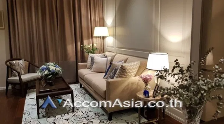 🔼🔽 AccomA 📩 The Diplomat 39 Condominium