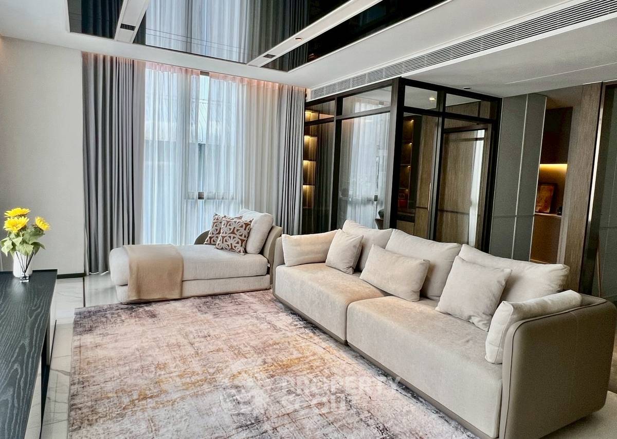 2-BR Condo at Fynn Sukhumvit 31 near MRT Sukhumvit (ID 2359719)