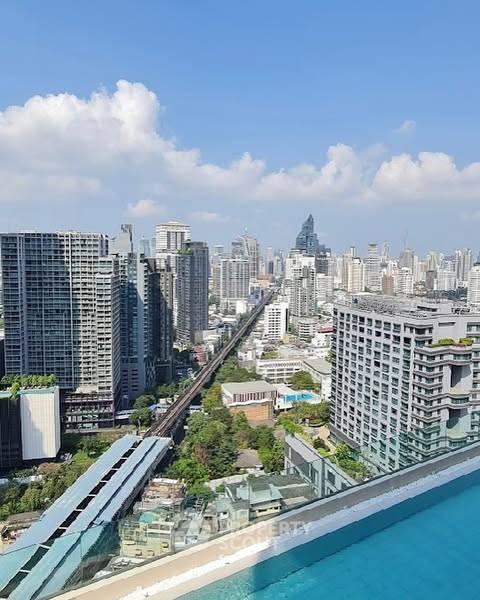 3-BR Condo at The Strand Thonglor near BTS Thong Lor (ID 2324369)