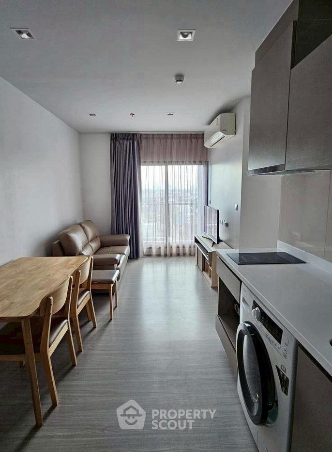 2 居公寓位于 Life Sukhumvit 62，靠近 BTS Bang Chak（ID 2359710）