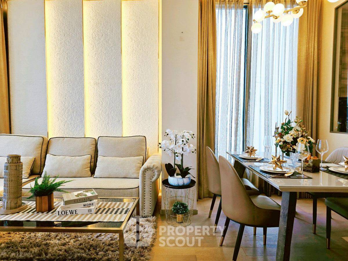 2-BR Condo at The Esse Asoke near MRT Sukhumvit (ID 2359201)