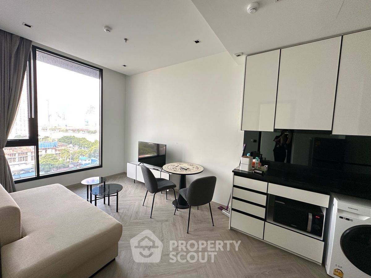 1 居公寓位于 Chapter Charoennakhorn - 河畔，靠近 BTS Krung Thon Buri (ID 2357923)