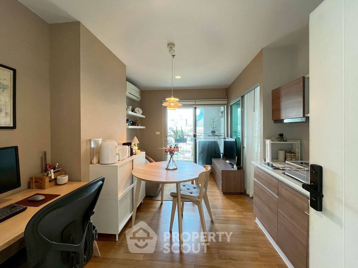 1-BR Condo at Aspire Rama 4 near BTS Phra Khanong (ID 2358709)