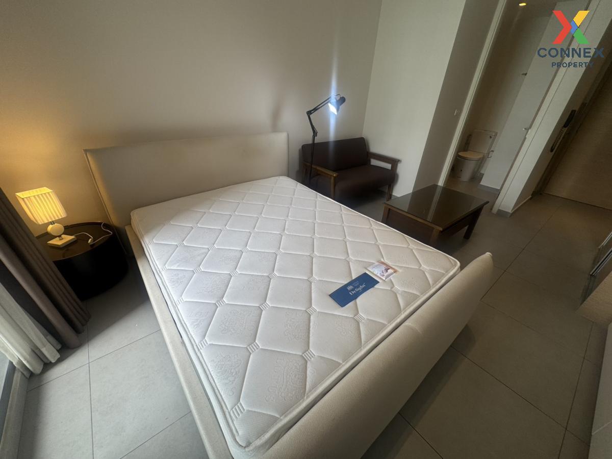 FOR RENT condo , The Lofts Ekkamai , BTS-Ekkamai , Phra Khanong Nuea , Watthana , Bangkok , CX-22135 ✅ Live chat with us ADD LINE @connexproperty ✅