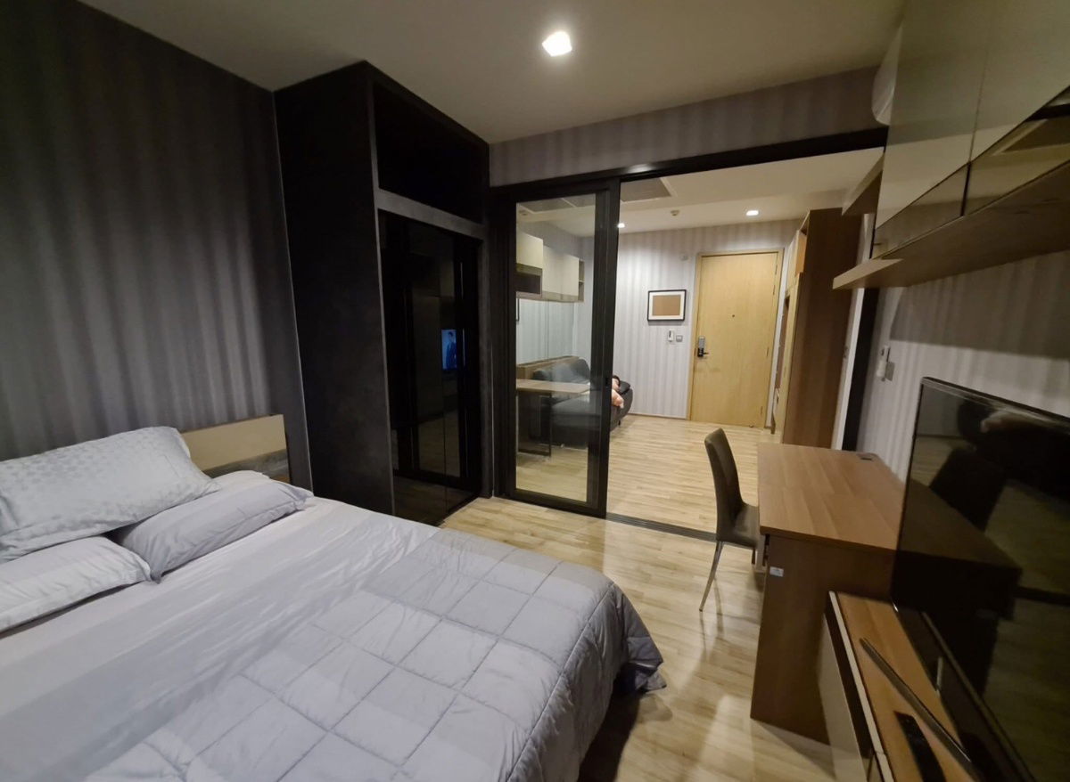 THE LINE Jatujak -             Mochit