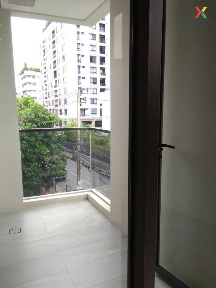 FOR RENT condo , Kirthana Residence , Duplex , wide frontage , BTS-Phrom Phong , Khlong Toei Nuea , Watthana , Bangkok , CX-02188 ✅ Live chat with us ADD LINE @connexproperty ✅