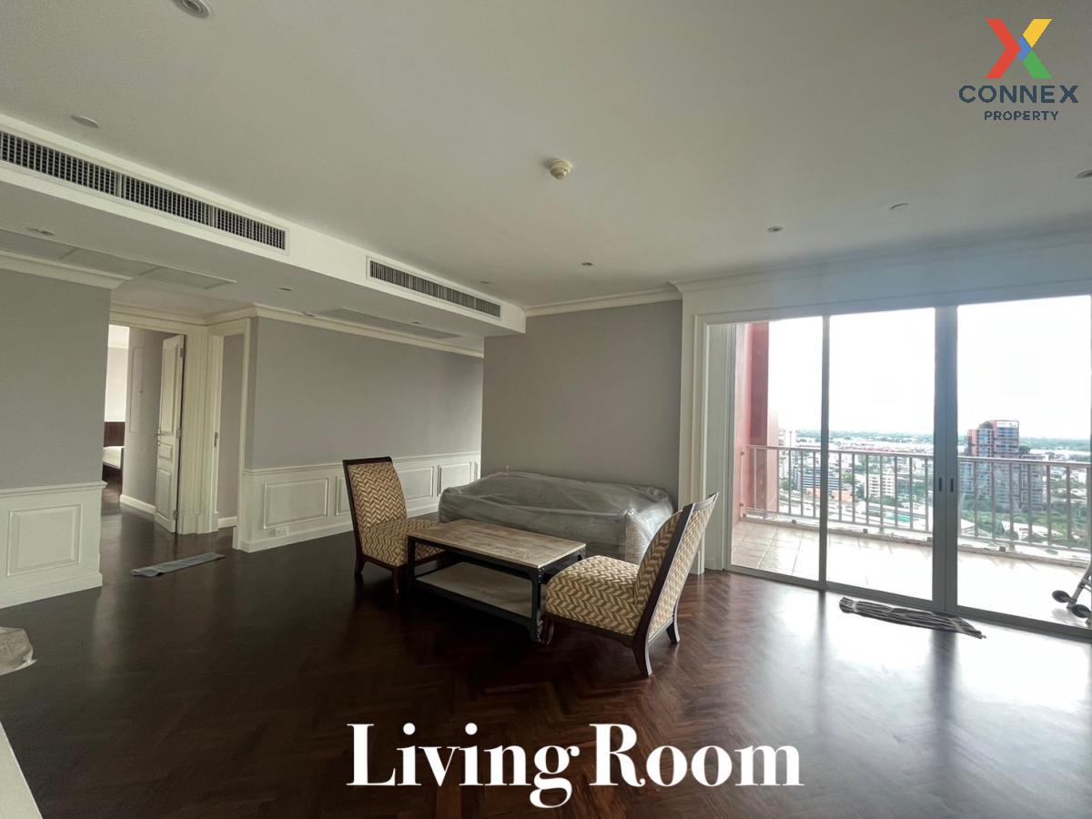 🔥🔥🔥 ငှားရန်ရှိသော Condo , Fullerton Sukhumvit , BTS-Ekkamai , Khlong Tan Nuea , Watthana , Bangkok , CX-84555 ✅ ADD LINE @connexproperty နှင့် တိုက်ရိုက်စကားပြောရန် ✅ 🔥🔥🔥