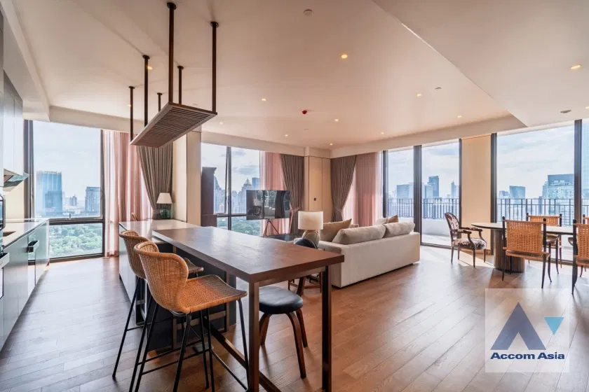 🔼🔽 AccomA 📩 Luxury Residence with Lumpini Park and City View (AA42385)