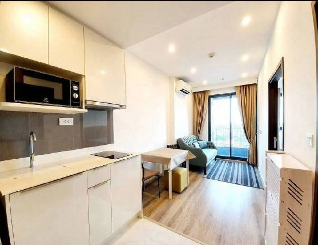 18,000 泰铢/月 1/1 床 Ideo Mobi sukhumvit 66 BTS Udomsuk