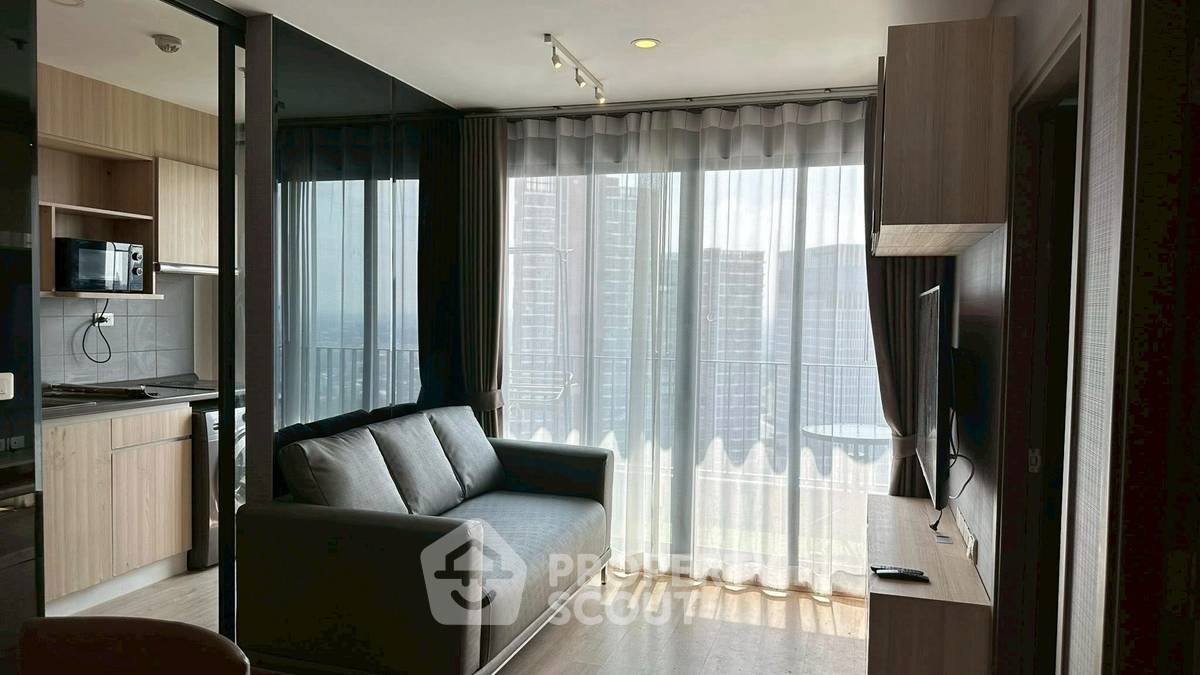 2-BR Condo at Ideo O2 near BTS Bang Na (ID 2363130)