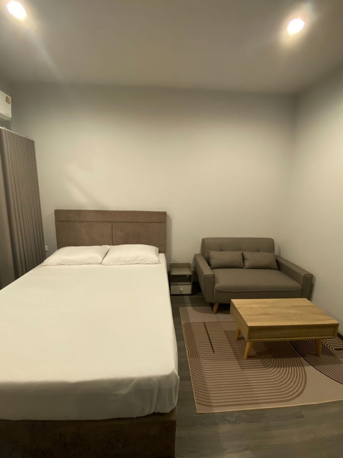 Rent ideo ramkhamhaeng lamsali beautiful and cozy