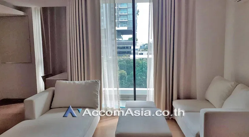 🔼🔽 AccomA 📩 Liv at 49 Condominium