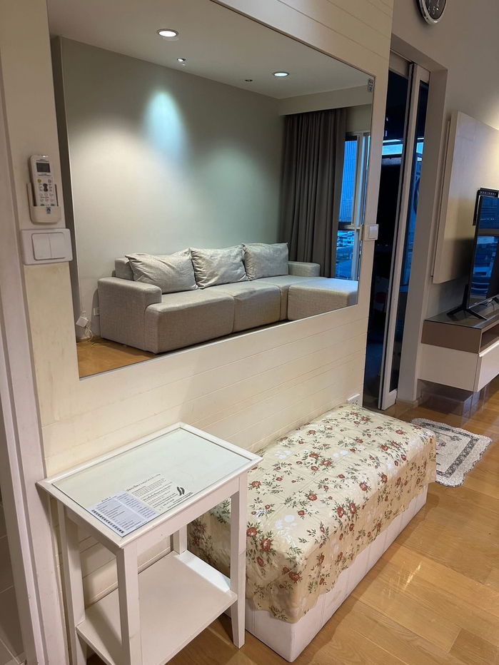 Hive                     Sathorn