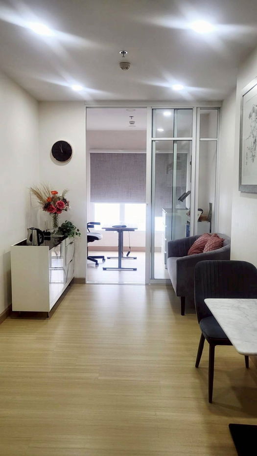 Supalai veranda ramkhamheng 2 bedrooms 1 bath 43sqm only 15000bht per month please add line paolin1