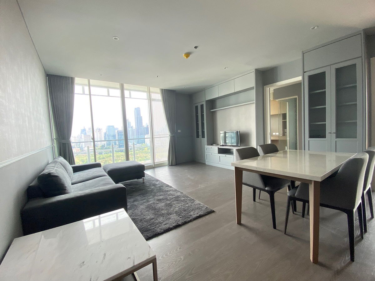 2 间卧室 72 平方米 A 空间 ID Asoke-Ratchada 靠近 Rama9 中心