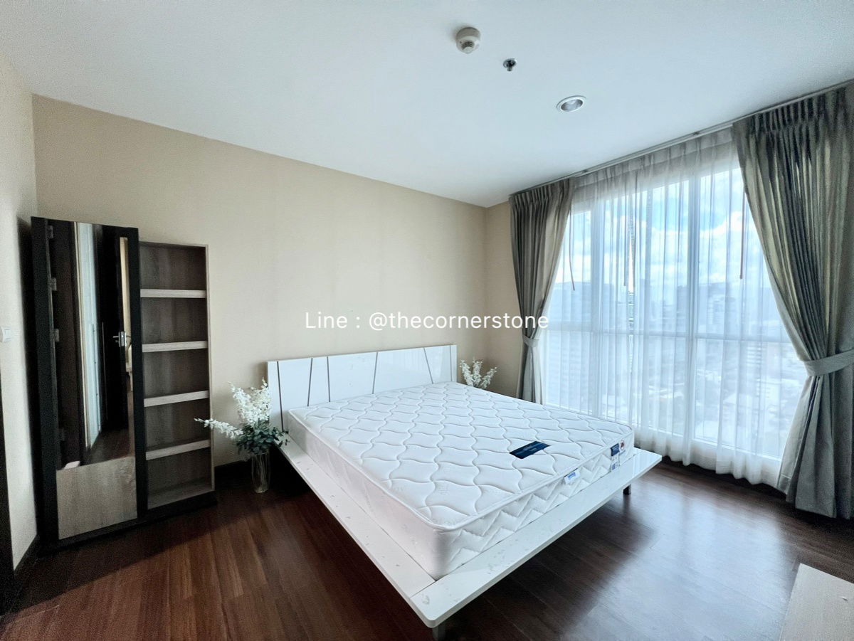 Ready to move in "𝐑𝐇𝐘𝐓𝐇𝐌 𝐑𝐚𝐭𝐜𝐡𝐚𝐝𝐚" 1 Bedroom Size 47 Sq.m. Near : MRT- Ratchada