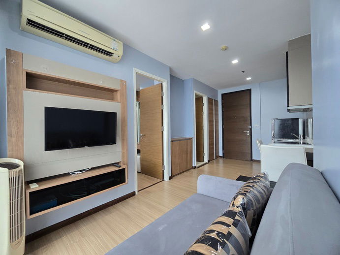 🔔New🔔 For rent, newly renovated room facing south at Rhythm Sukhumvit 50