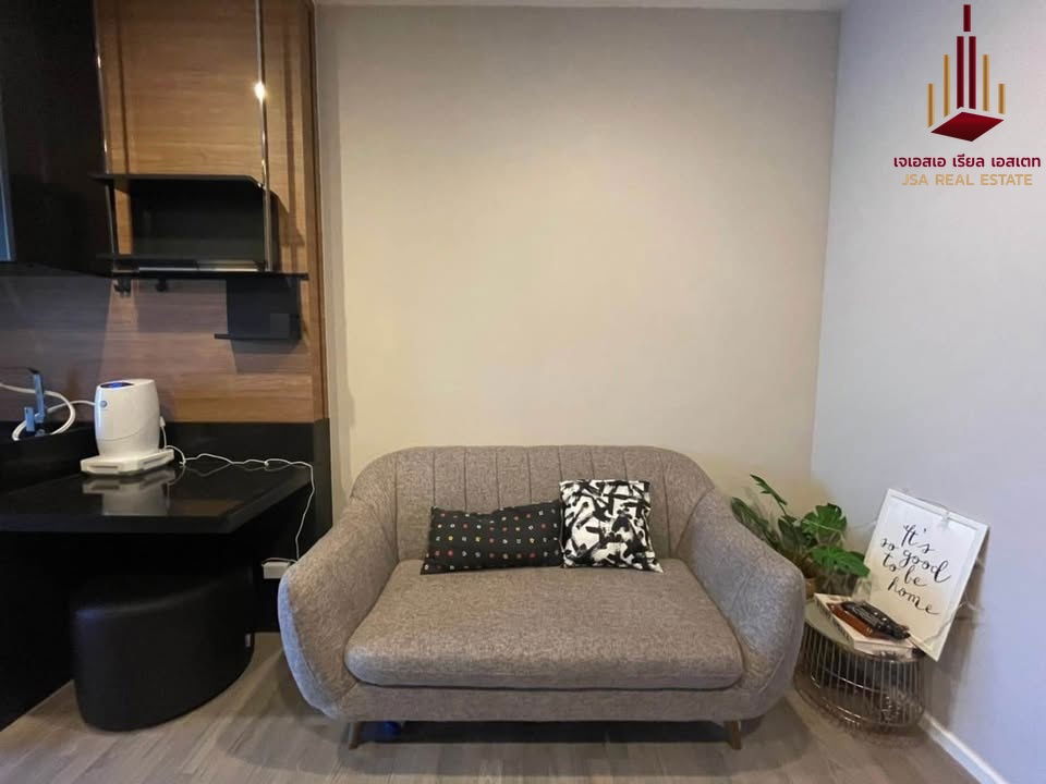 ✨ For Rent: The Room Sathorn - St. Louis Condo ✨    💰 Only 20,000 THB/month