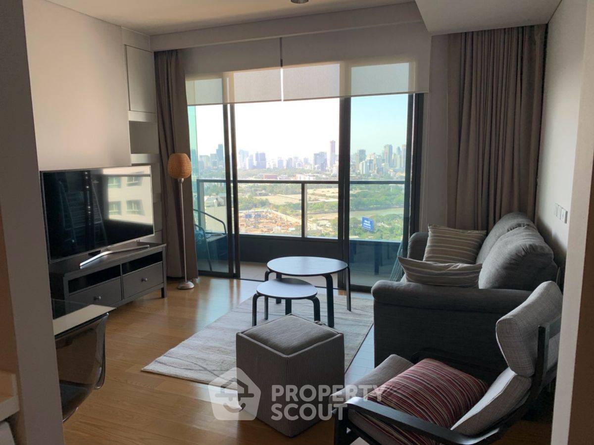 คอนโด 2 ห้องนอน ที่ เดอะ ลุมพินี 24 ใกล้ BTS พร้อมพงษ์ (ID 2309470)