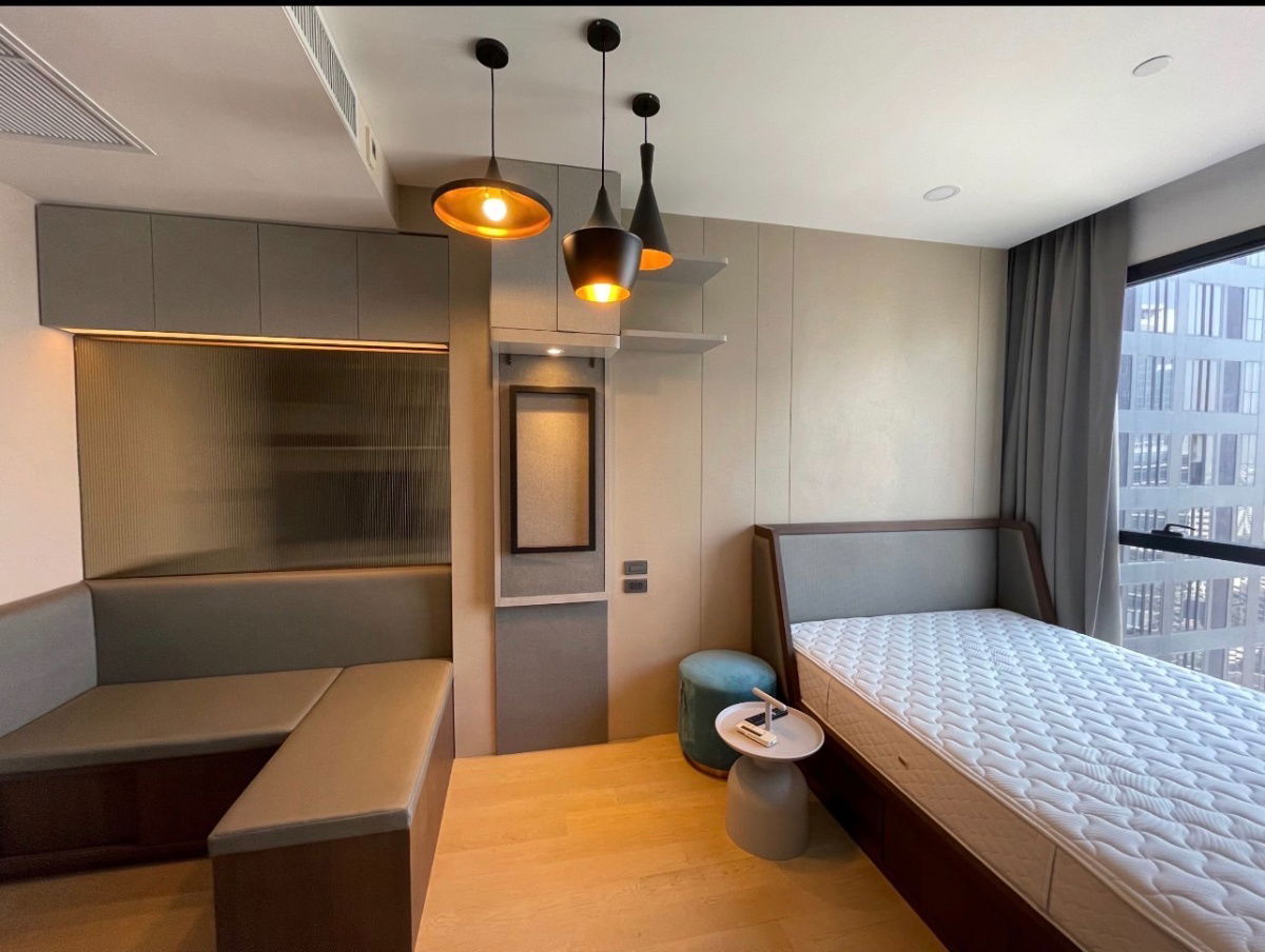 Condo for rent :  ASHTON Chula-Silom(( Samyan MRT )) MK-02  line @livingbkk