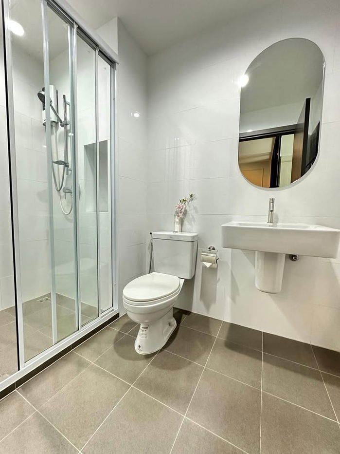 💛💛The Base Park East✨ One post, all rooms — Chat with us on LINE: @theagentpro (don’t forget the @!)