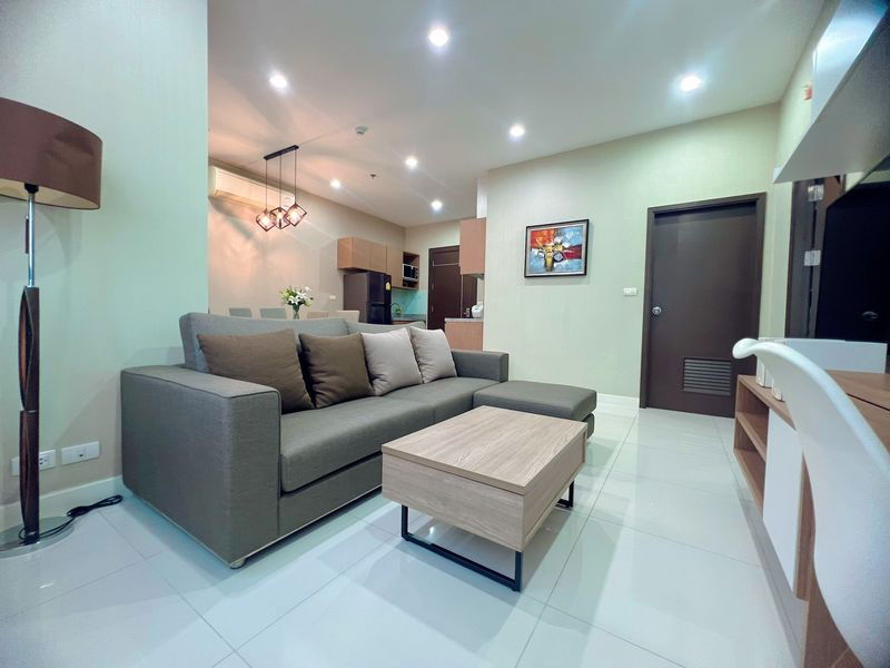 The Sky Condo for rent, beautiful room, great price, fully furnished, move in ready