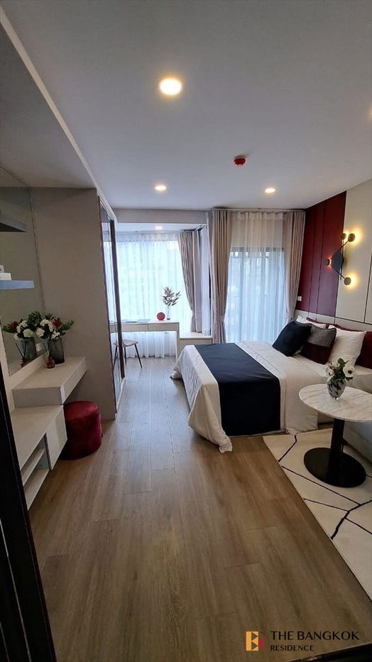 ✨✨Comfortable and Ready to Move-in SOHO Bangkok Ratchada near MRT Huai Khwang Station