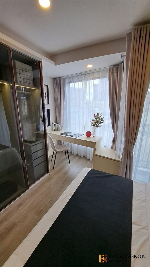 ✨✨Comfortable and Ready to Move-in SOHO Bangkok Ratchada near MRT Huai Khwang Station