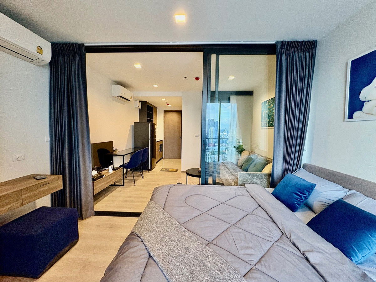 🌈⚡ N90413 The Line Phahonyothin Park ⚡🌈   Get a Special Code when renting with us 💬 LINE: @theagentpro