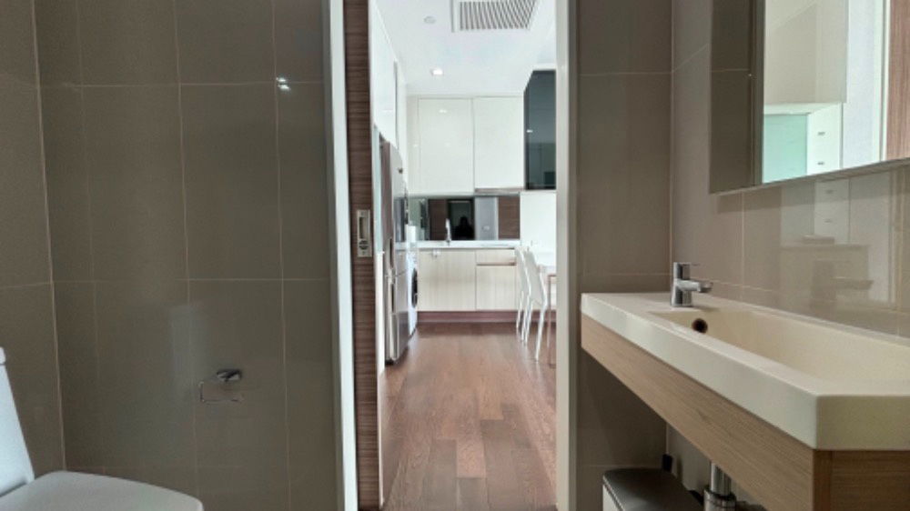 💙💙Q Asoke✨ One post, all rooms — Chat with us on LINE: @theagentpro (don’t forget the @!)