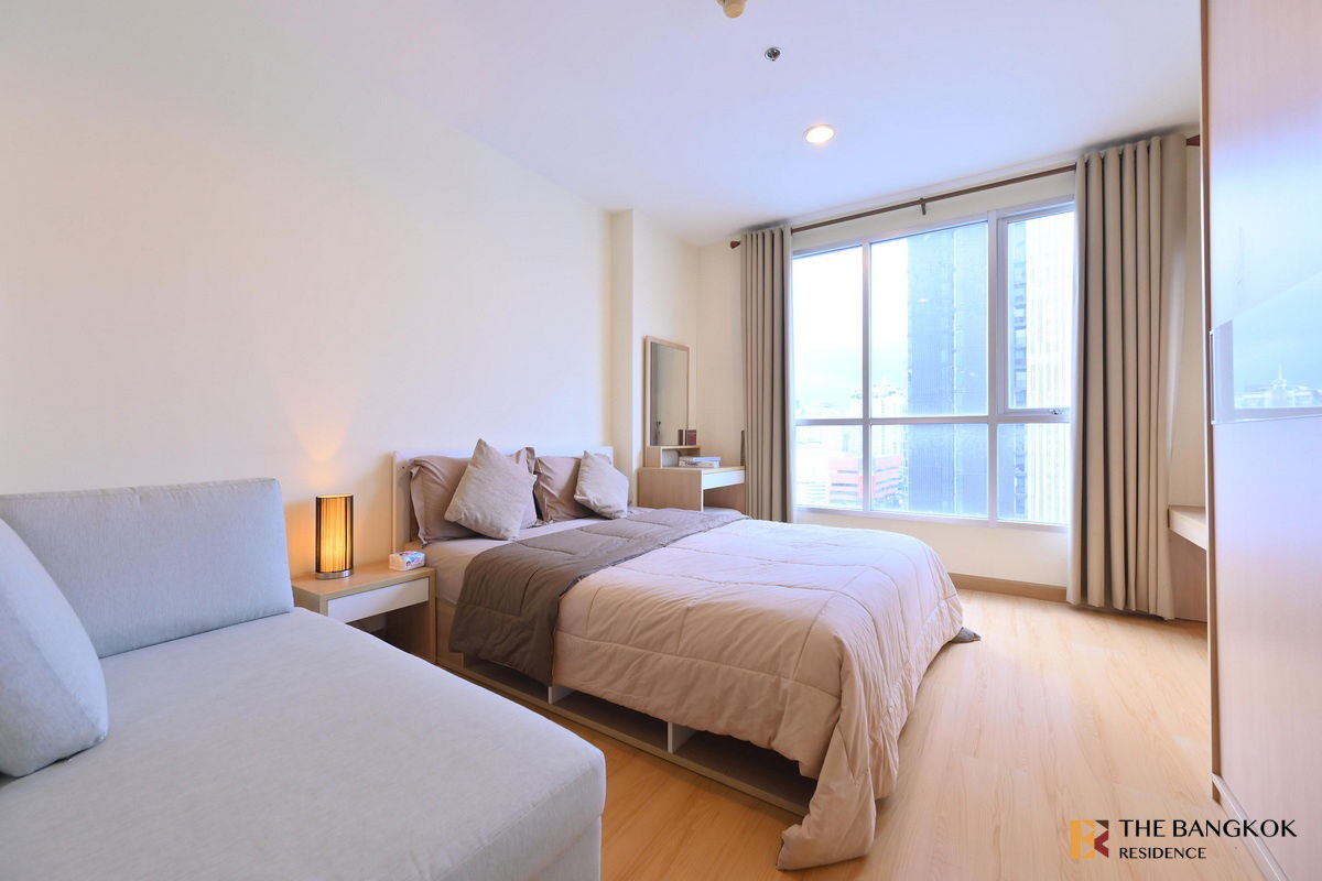 ✨✨Life@Sukhumvit 65 near BTS Phra Khanong Move-in Ready, Just Bring Your Stuff