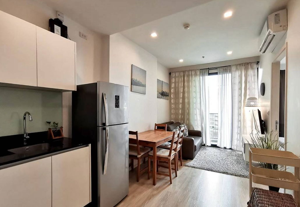 🧡🧡Quinn Ratchada 17✨ One post, all rooms — Chat with us on LINE: @theagentpro (don’t forget the @!)