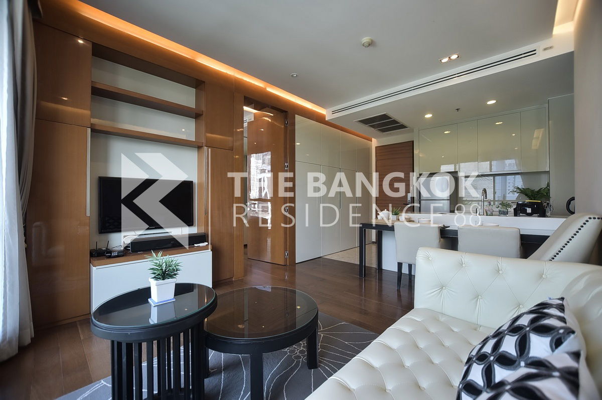 ✨✨The Address Sukhumvit 28 near BTS Phrom Phong Easy Travel, Fully Utilized Space