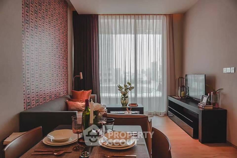 Saladaeng One 靠近 Si Lom 地铁站的 1 居公寓 (ID 2364428)