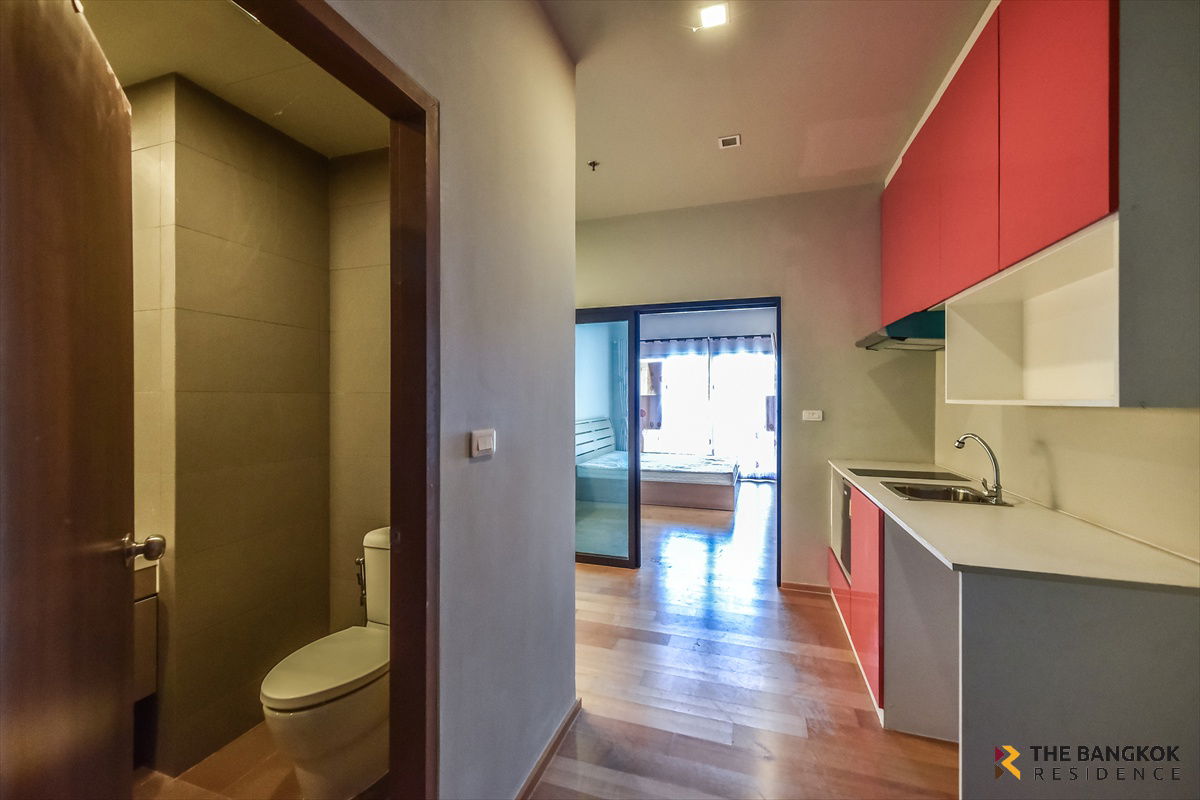 ✨✨Easy Start with a City Dweller Lifestyle Noble Revent near Airport Rail Link Phaya Thai Station