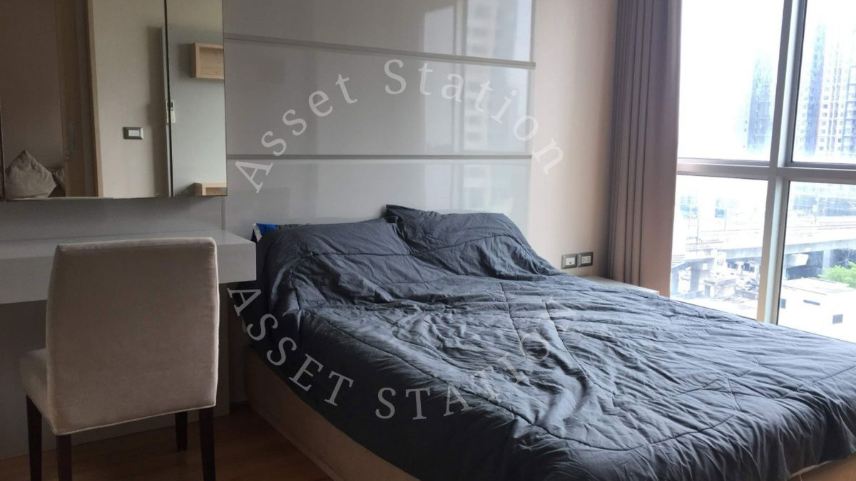 For rent: The Address Asoke, good location, near MRT Phetchaburi, 1 bedroom