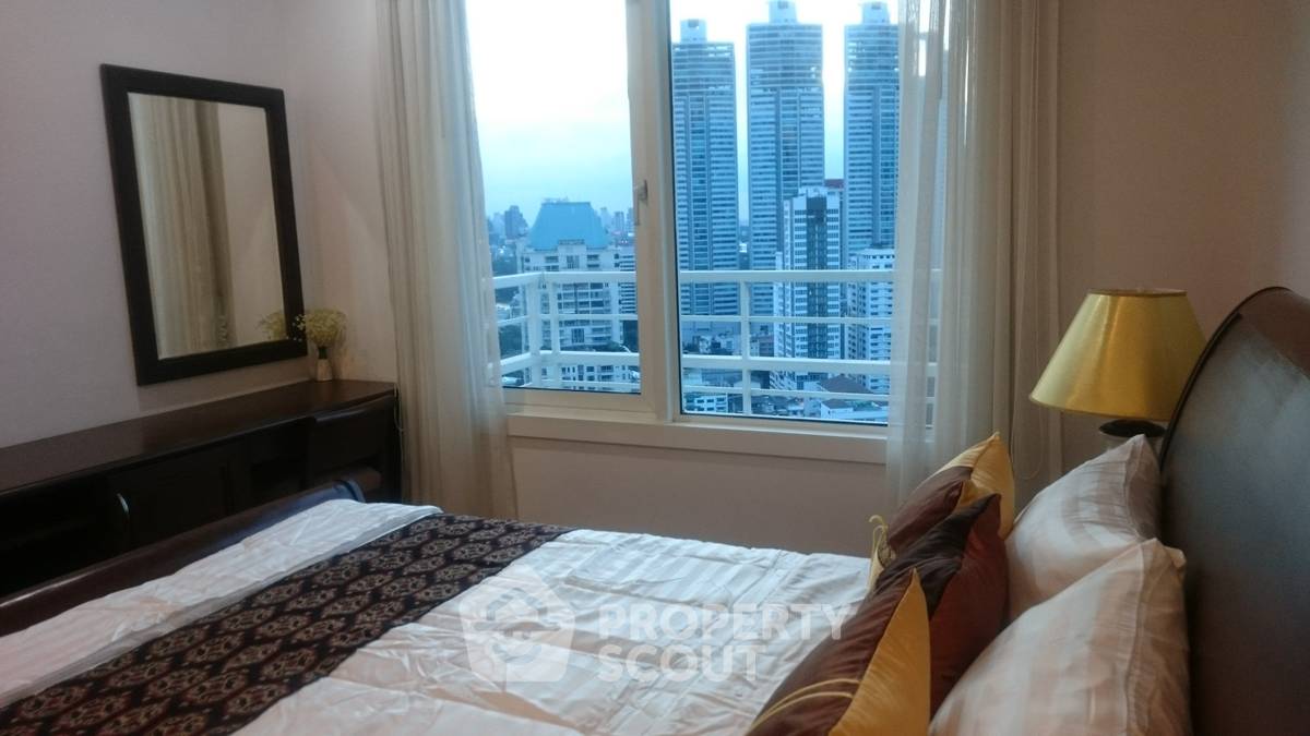 2-BR Condo at Siri Residence Sukhumvit near BTS Phrom Phong (ID 825558)