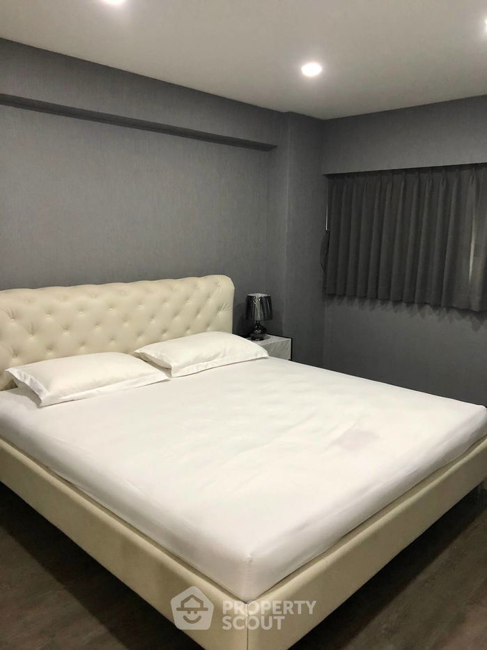 1-BR Condo at Thonglor Tower Condominium near BTS Thong Lor (ID 1906632)