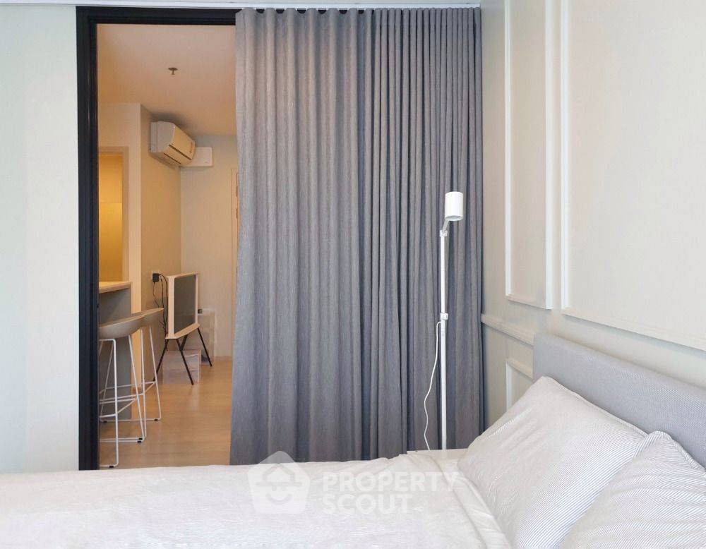 1-BR Condo at Life Asoke near ARL Makkasan (ID 1895326)