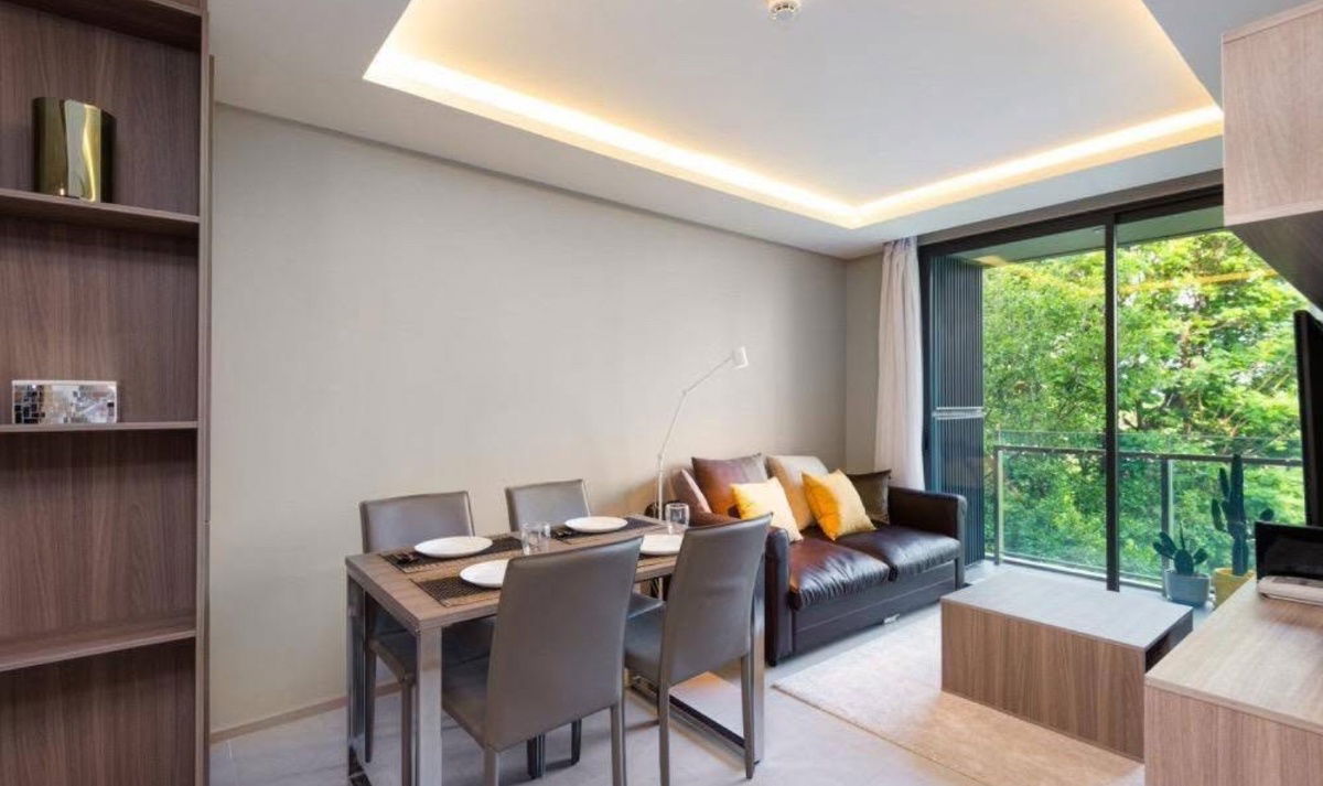 เออร์บิเทีย ทองหล่อ