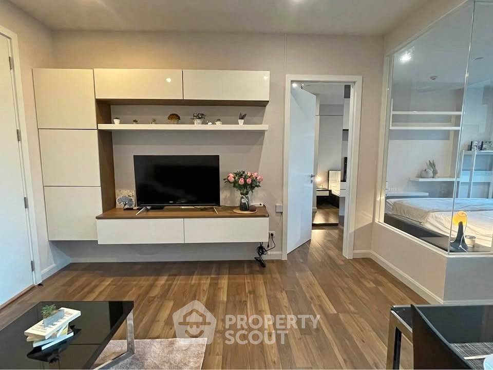 1-BR Condo at The Room Sukhumvit 62 near BTS Punnawithi (ID 2361334)