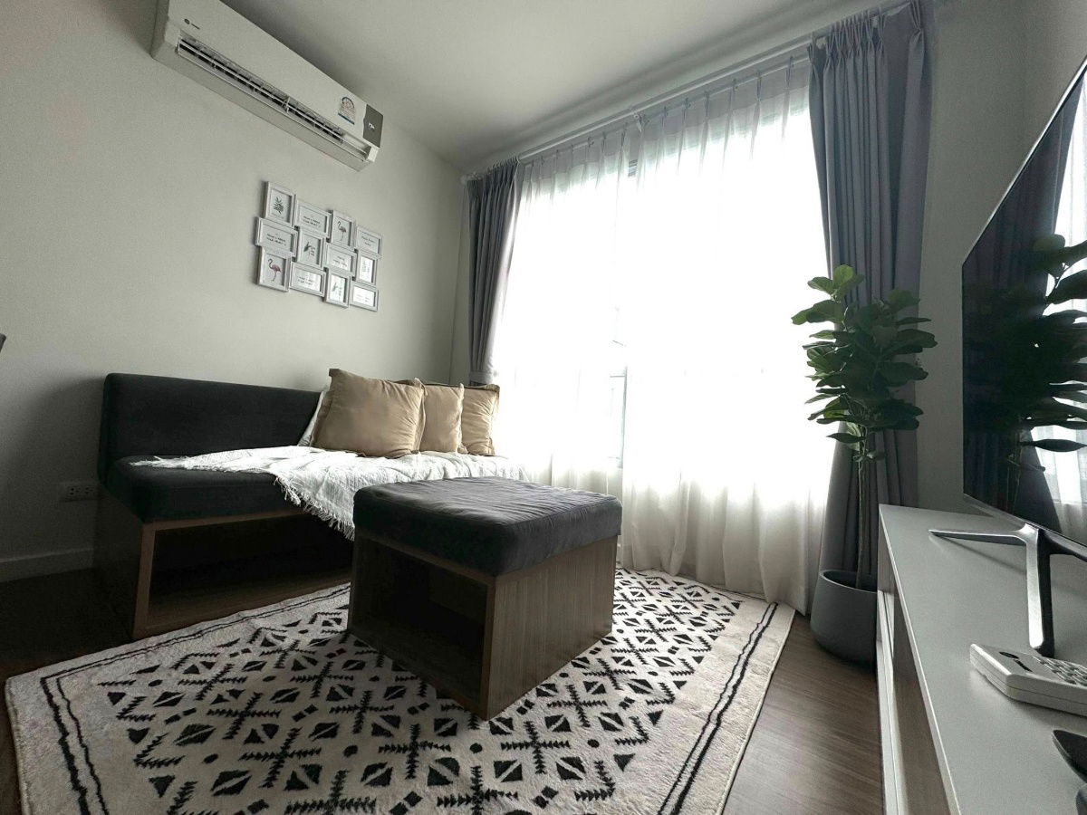 Condo for rent with   1 bedroom, 1 bathroom and   1 kitchen.